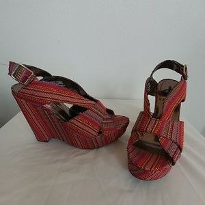 Crown Vintage Wedge Sandals